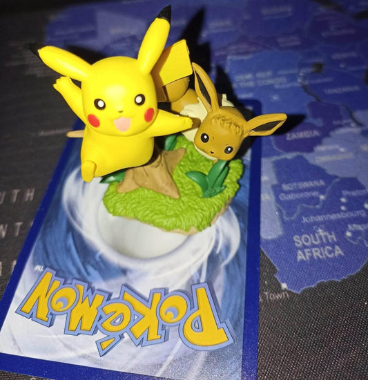 Pokemon Statuina Pikachu e Eevee